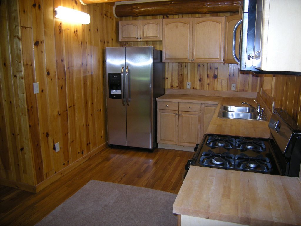 5889 Cedar Valley Road Traverse City, MI 49684 - Photo 8 of 19 1843977-7.JPG