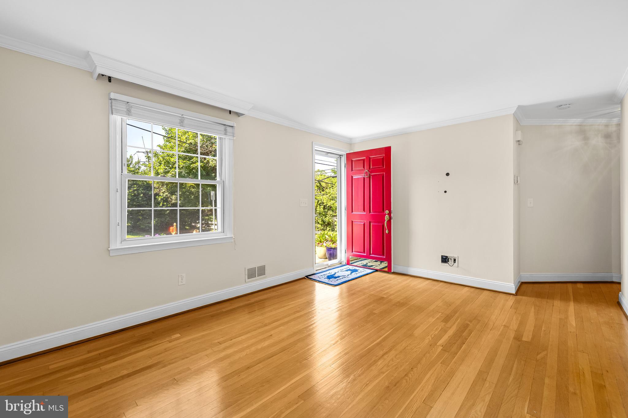 1516 Berwick Road Baltimore, MD 21204 - Photo 9 of 45 Gallery Image 9