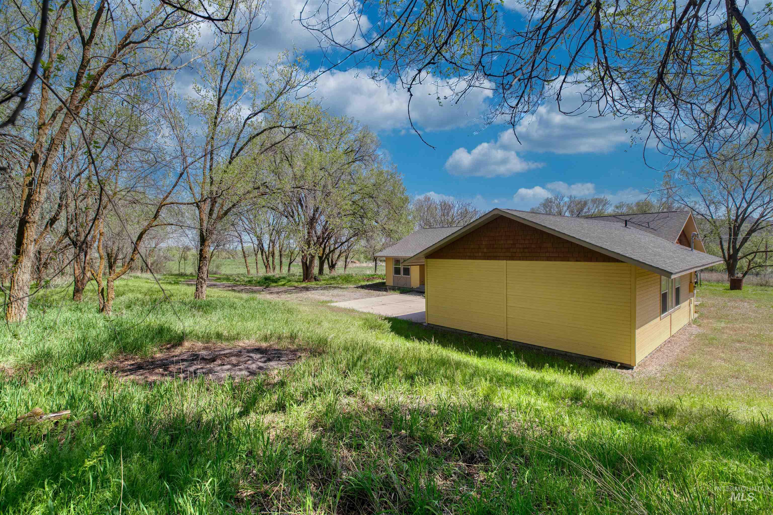 1295 15th Street Vale, OR 97918 - Photo 41 of 50 View of yard