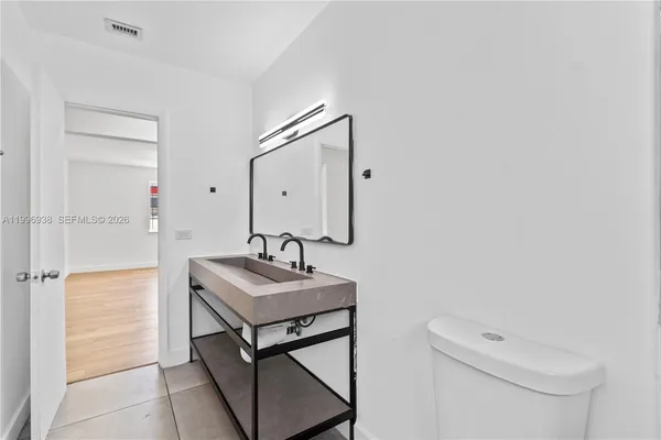 $4,000 | 361 East 39th Street, Unit 1, Hialeah, FL 33013