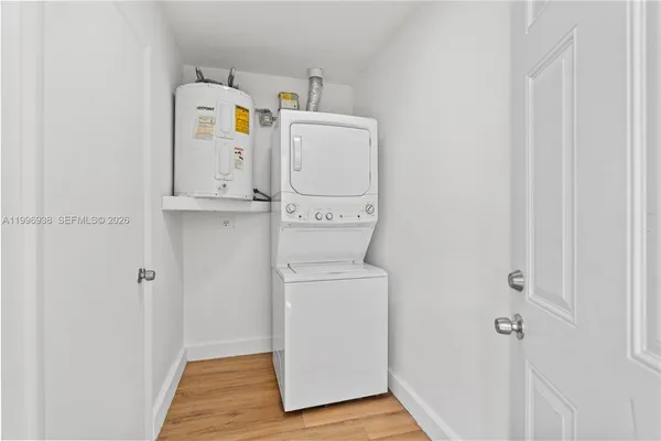 $4,000 | 361 East 39th Street, Unit 1, Hialeah, FL 33013