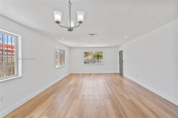 $4,000 | 361 East 39th Street, Unit 1, Hialeah, FL 33013