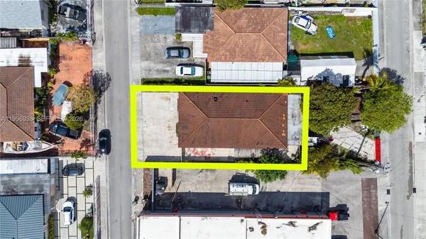 $4,000 | 361 East 39th Street, Unit 1, Hialeah, FL 33013