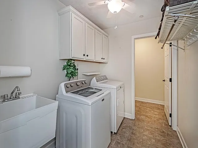 $459,900 | 2174 Westview Circle, Harmony, PA 16037