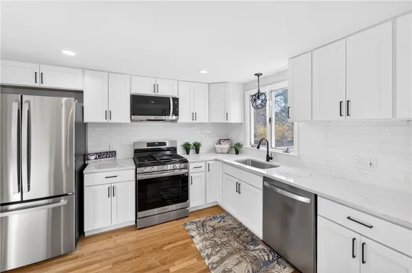 $594,900 | 155 Birkshire Drive, Warwick, RI 02886
