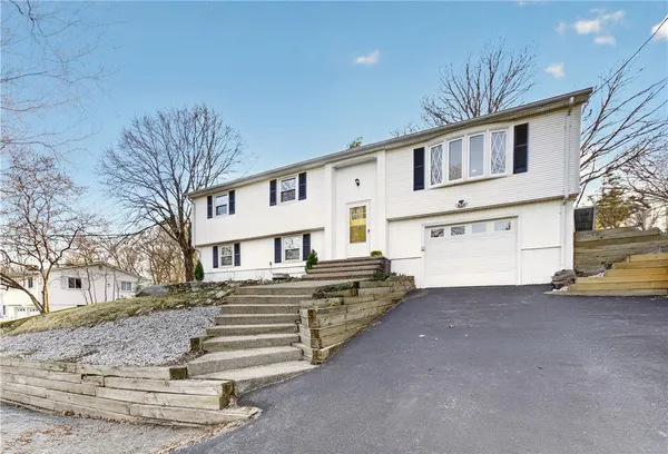 $594,900 | 155 Birkshire Drive, Warwick, RI 02886