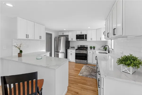$594,900 | 155 Birkshire Drive, Warwick, RI 02886
