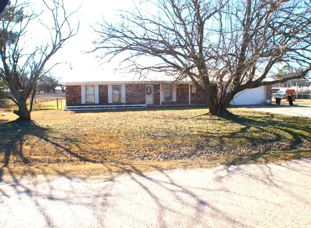 $189,900 | 511 California Street, Clyde, TX 79510