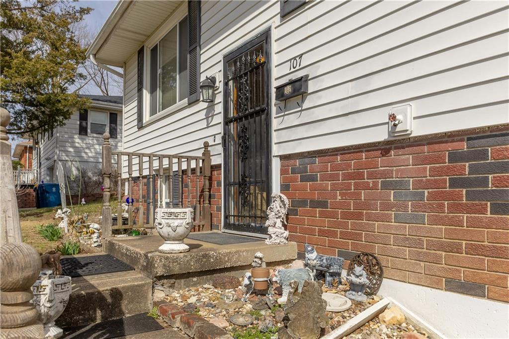 107 Collette Street Excelsior Springs, MO 64024 - Photo 24 of 26