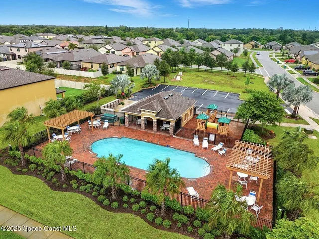 $349,900 | 352 Catfish Place, Cocoa, FL 32927