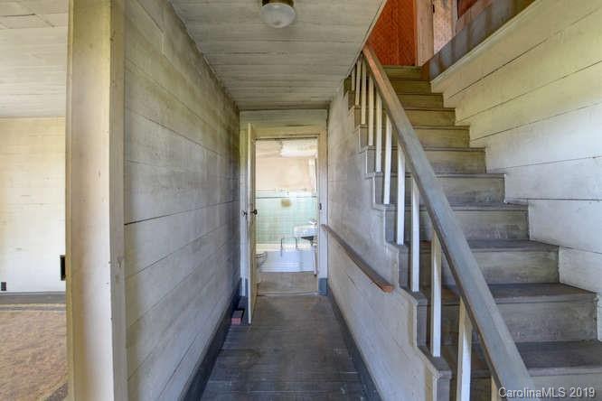 538 Hughey Road, Unit 1 Alexander, NC 28701 - Photo 3 of 47 Gallery Image 3