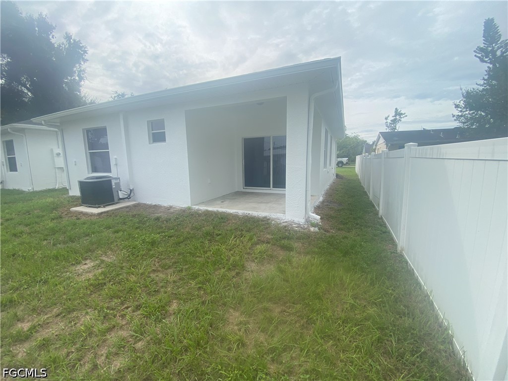 13832 First Street Fort Myers, FL 33905 - Photo 13 of 15