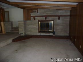 21 Circle Drive Rochester, IL 62563 - Photo 2 of 11