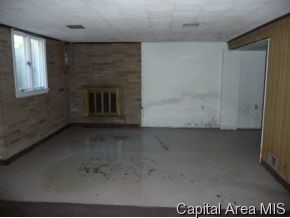 21 Circle Drive Rochester, IL 62563 - Photo 8 of 11
