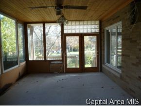 21 Circle Drive Rochester, IL 62563 - Photo 10 of 11