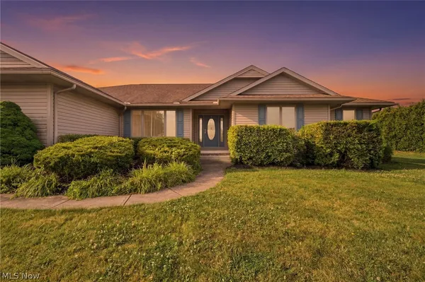 $559,900 | 7300 Neff Road, Valley City, OH 44280