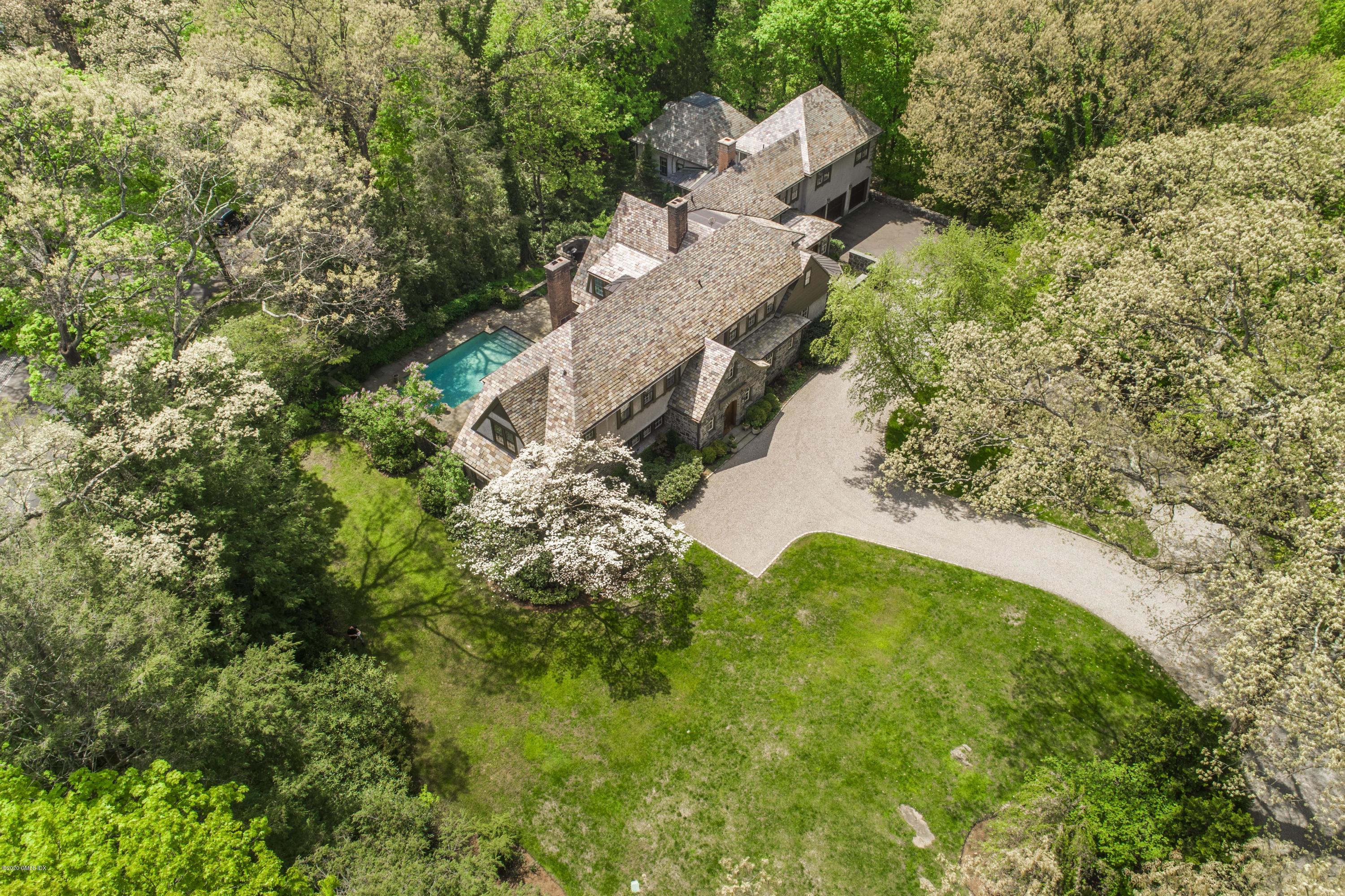 34 Midwood Road Greenwich, CT 06830 - Photo 1 of 1 AERIAL