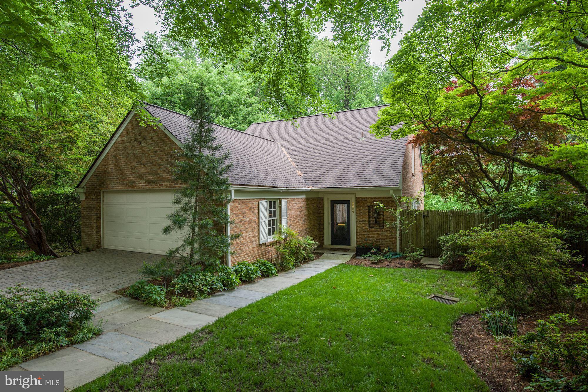 4407 Boxwood Road Bethesda, MD 20816 - Photo 3 of 24 Gallery Image 3
