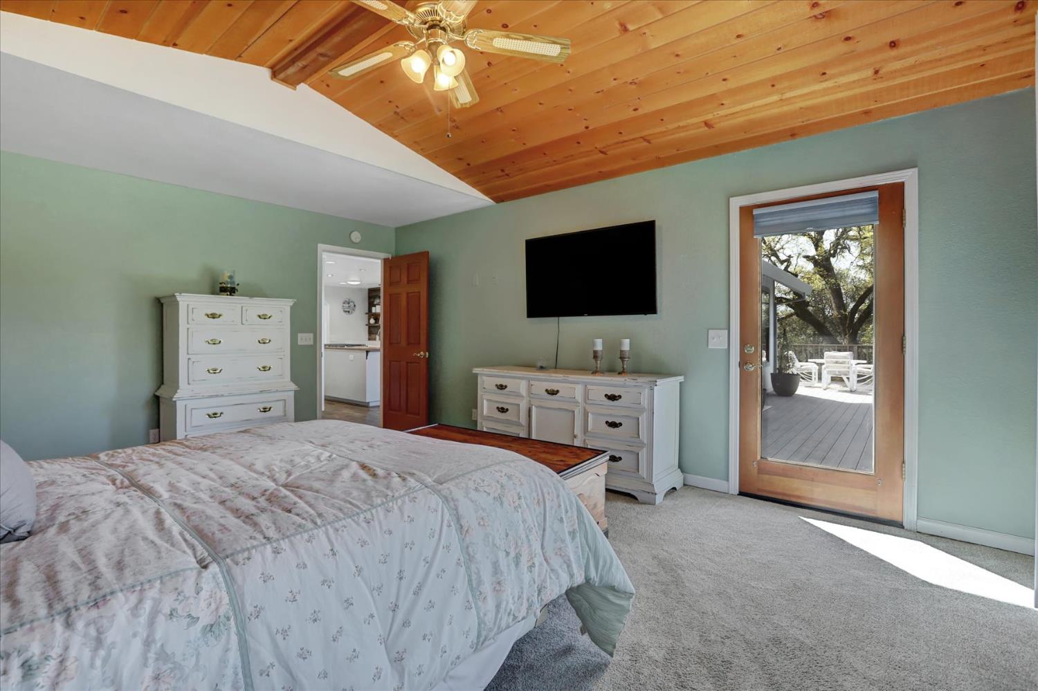 18167 Deer Run Penn Valley, CA 95946 - Photo 36 of 92