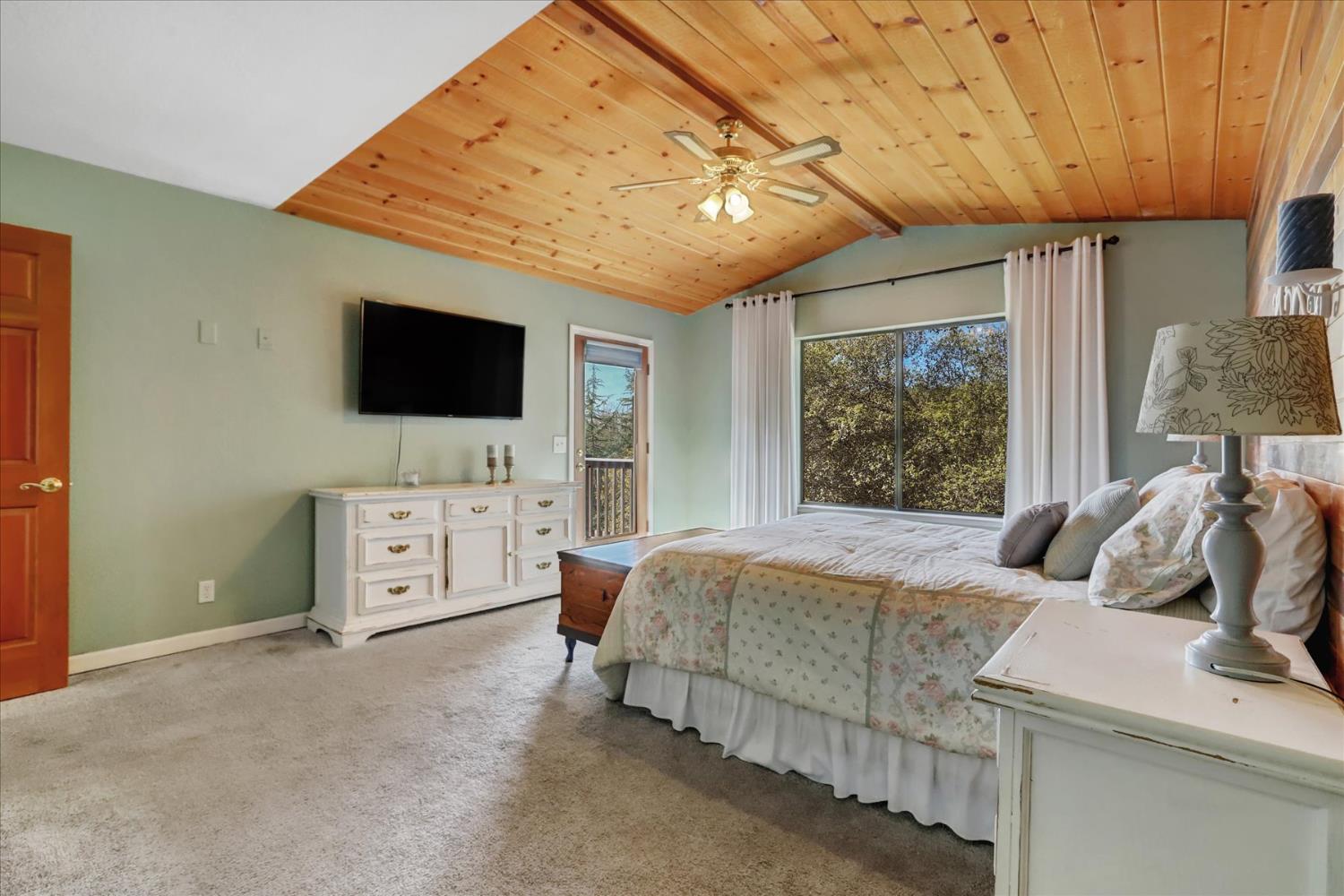 18167 Deer Run Penn Valley, CA 95946 - Photo 37 of 92