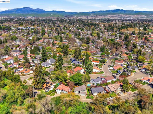 $1,999,000 | 1074 Harvest Circle, Pleasanton, CA 94566