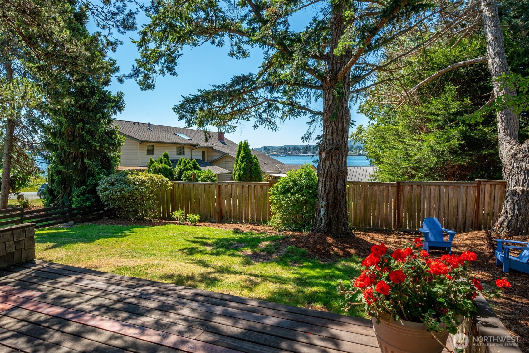 7914 Tidewater Road Anacortes, WA 98221 - Photo 31 of 40