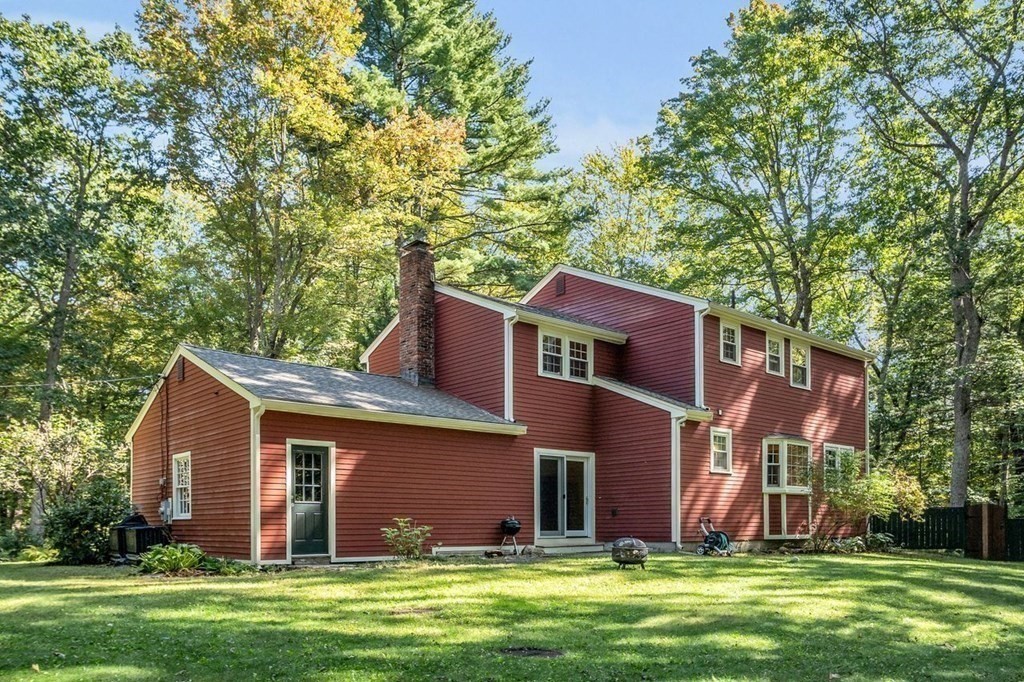 430 Baldwin Road Carlisle, MA 01741 - Photo 8 of 39 Gallery Image 8