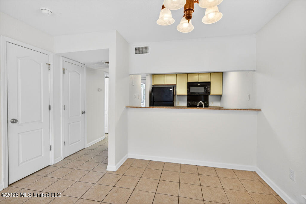 3230 Cumberland Road, Unit 112 Ocean Springs, MS 39564 - Photo 5 of 44 3230CumberlandRd.-8