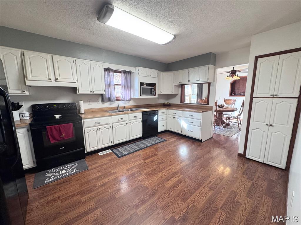 62419 Oak Hill Road New London, MO 63459 - Photo 9 of 23