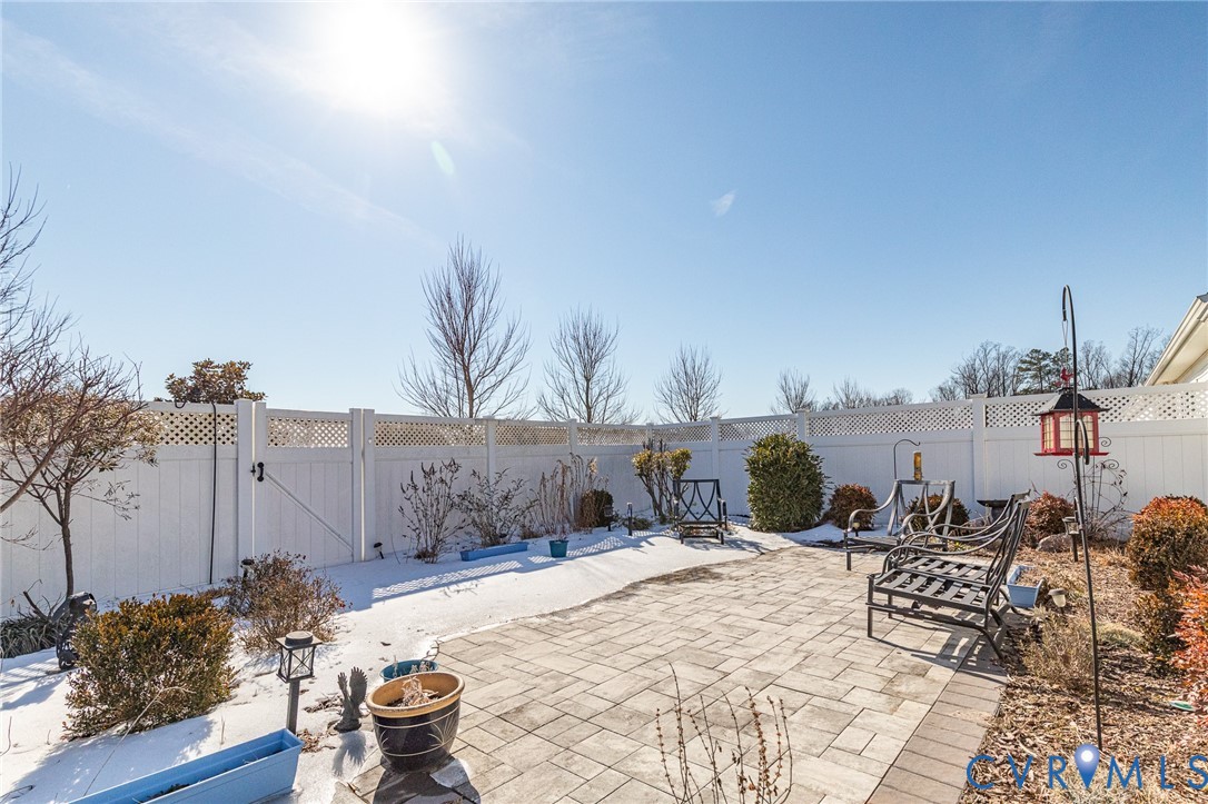 7401 Leaf Fall Way Mechanicsville, VA 23111 - Photo 32 of 48 a outdoor space with lots of palm trees