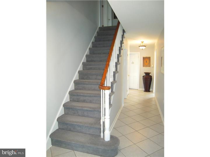 210 Church Road Cheltenham, PA 19027 - Photo 11 of 25 Hallway