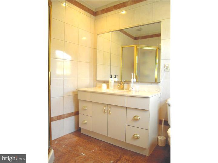 210 Church Road Cheltenham, PA 19027 - Photo 16 of 25 Bathroom