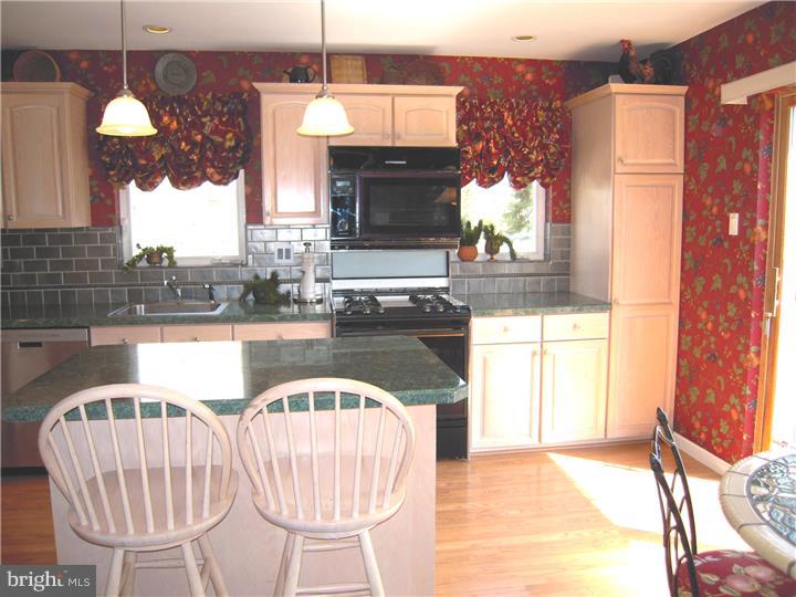 210 Church Road Cheltenham, PA 19027 - Photo 6 of 25 Kitchen