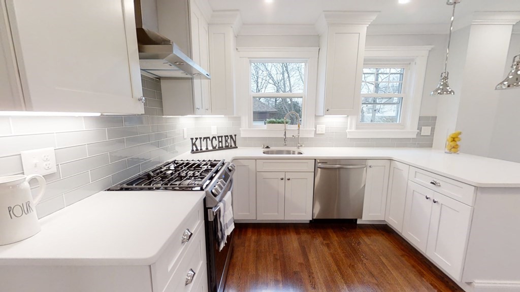 25 Bellevue Road Belmont, MA 02478 - Photo 8 of 29 Gallery Image 8