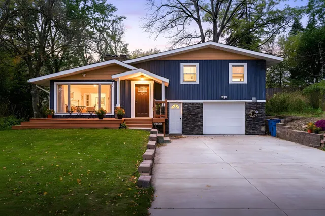 $429,900 | 4130 Dvorak Road, Minnetonka, MN 55305