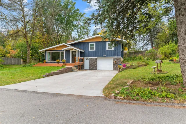 $429,900 | 4130 Dvorak Road, Minnetonka, MN 55305