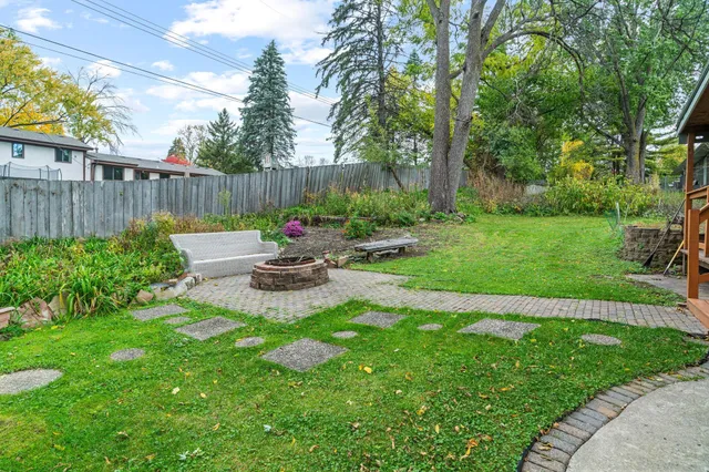 $429,900 | 4130 Dvorak Road, Minnetonka, MN 55305