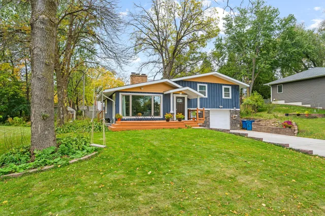 $429,900 | 4130 Dvorak Road, Minnetonka, MN 55305