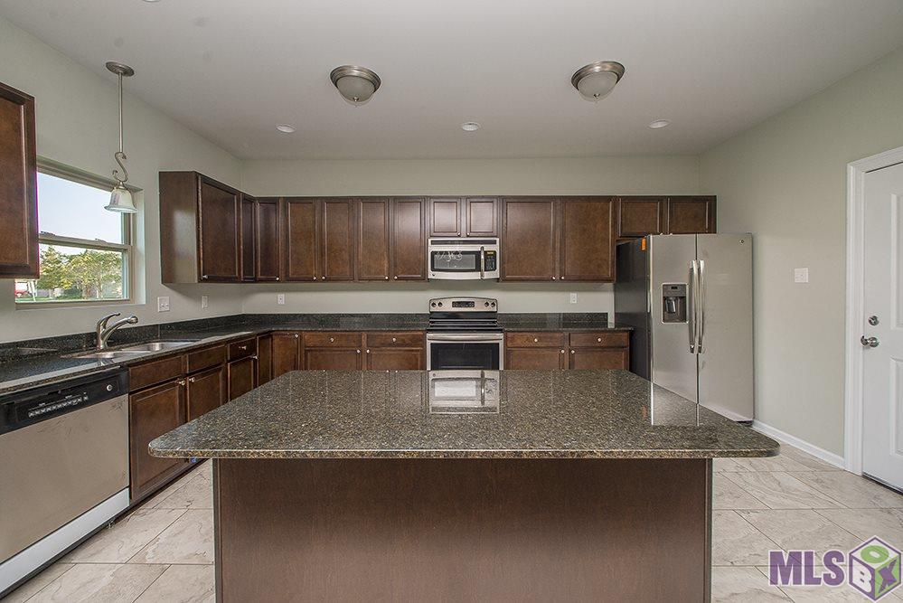 545 Fall River Drive Baton Rouge, LA 70815 - Photo 14 of 35 Gallery Image 14