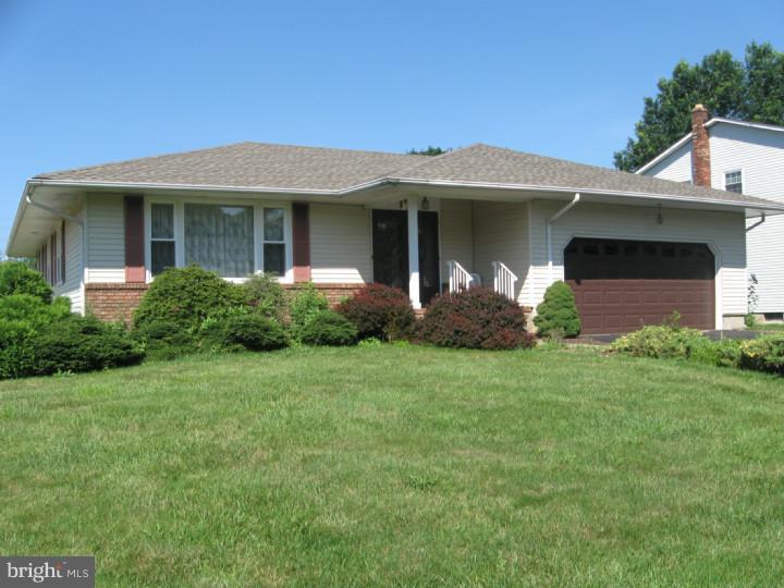 114 Albemarle Road Hamilton Square, NJ 08690 - Photo 1 of 22 Exterior Front