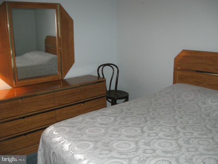 114 Albemarle Road Hamilton Square, NJ 08690 - Photo 20 of 22 Bedroom