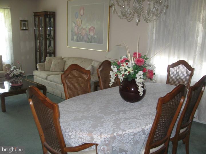 114 Albemarle Road Hamilton Square, NJ 08690 - Photo 9 of 22 Dining Room