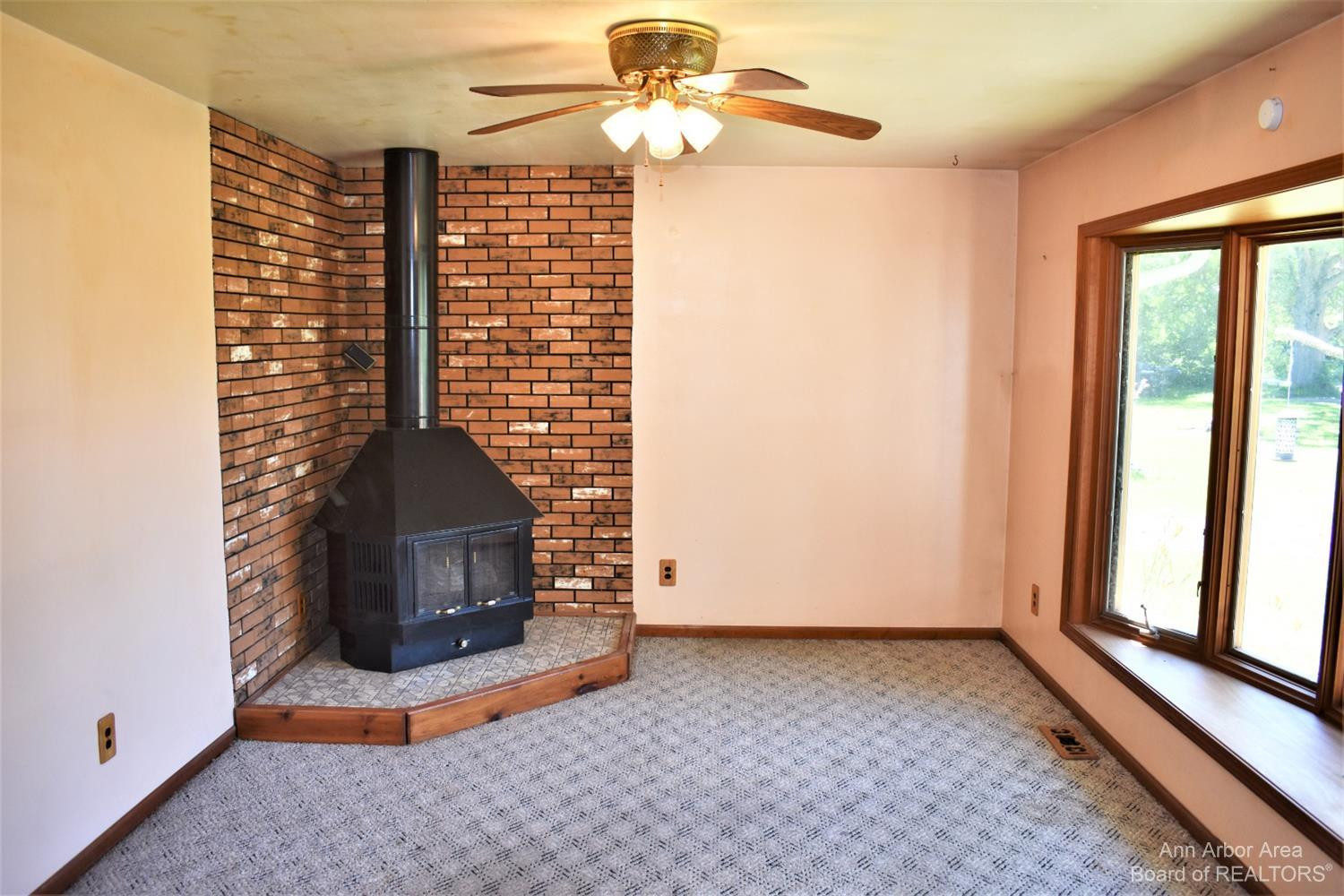 13052 Allison Road Milan, MI 48160 - Photo 3 of 42 Photo 3