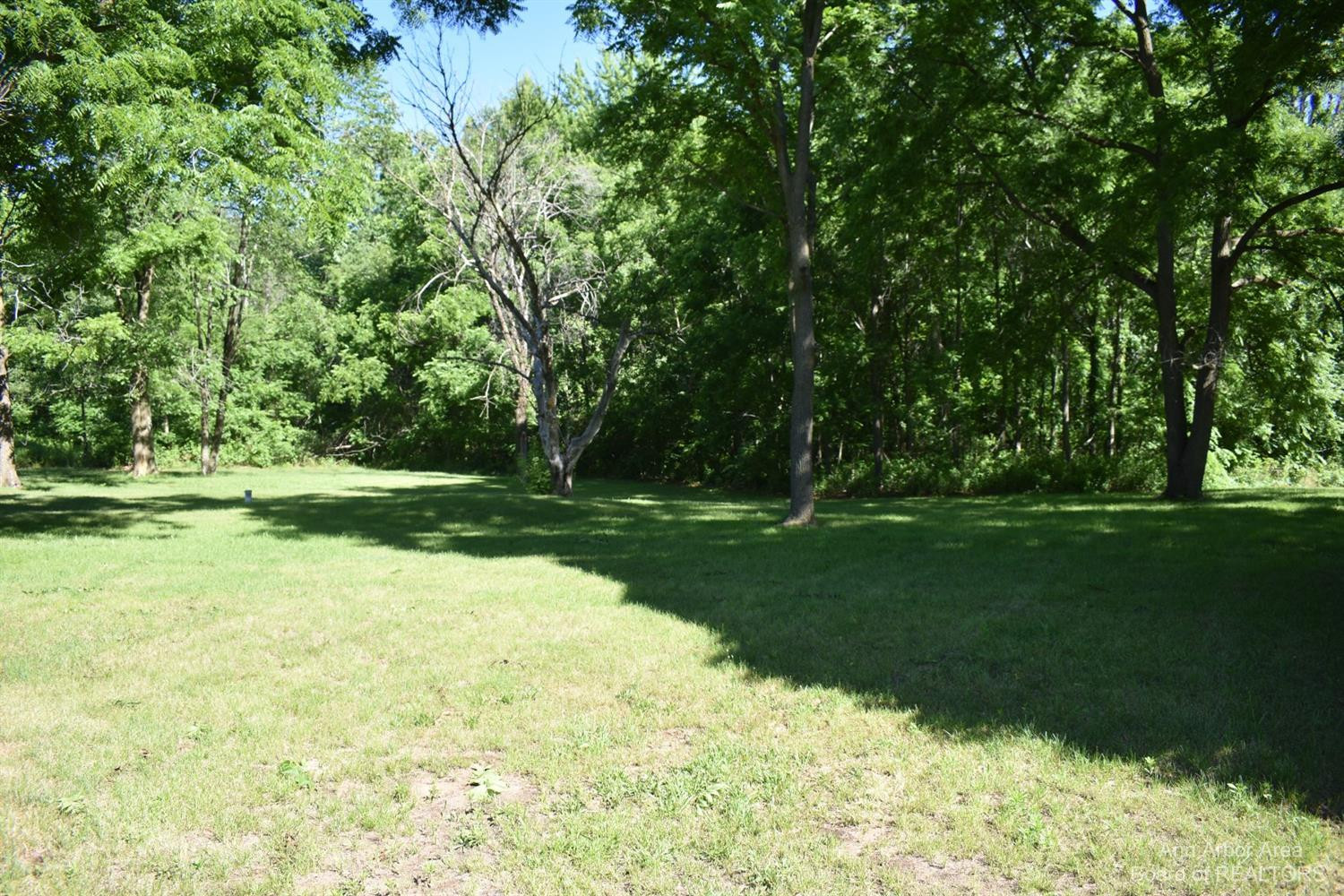13052 Allison Road Milan, MI 48160 - Photo 37 of 42 Photo 37