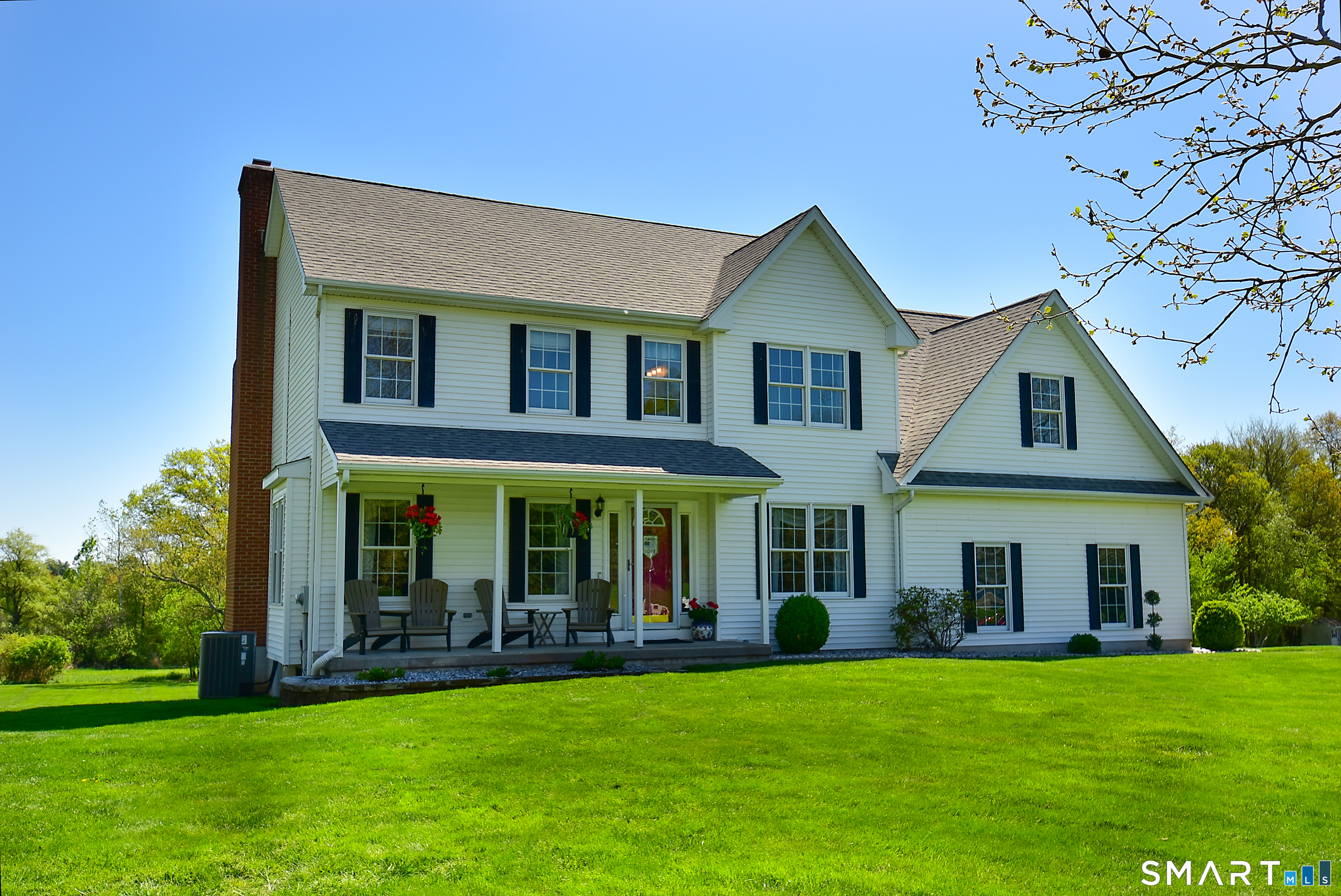 30 Michael Lane Suffield, CT 06078 - Photo 1 of 38