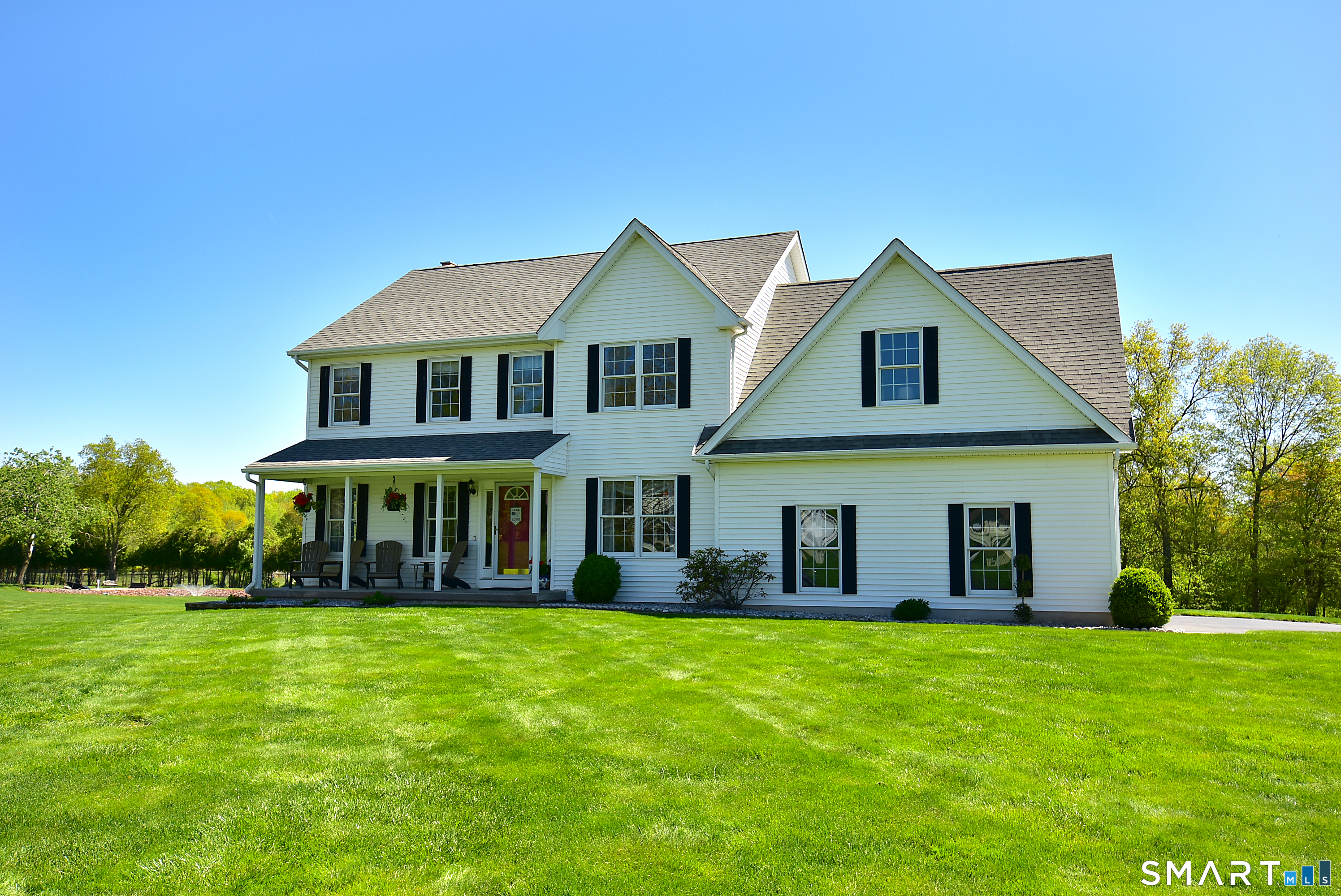30 Michael Lane Suffield, CT 06078 - Photo 2 of 38