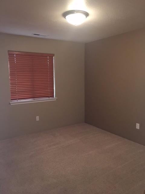 3015 Merriman Road, Unit 4 Medford, OR 97501 - Photo 11 of 16 Additional Photo