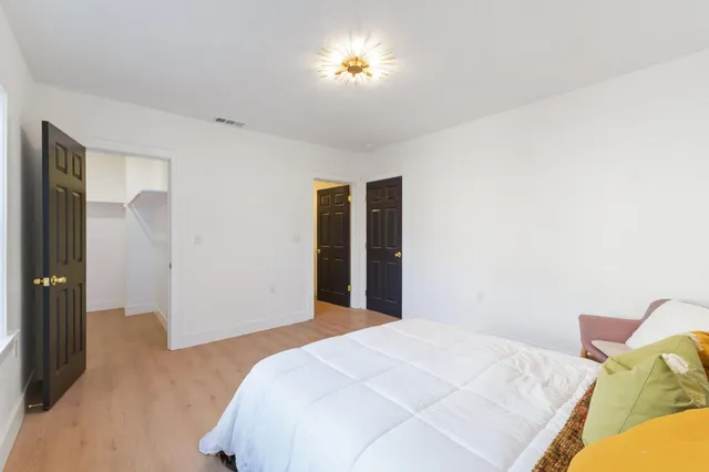 $348,000 | 1576 North Safford Avenue, Fresno, CA 93728