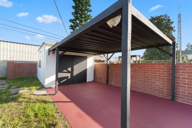 $348,000 | 1576 North Safford Avenue, Fresno, CA 93728