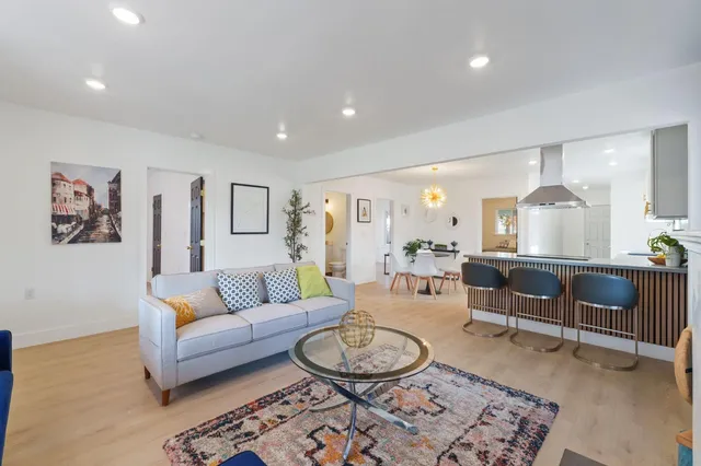 $348,000 | 1576 North Safford Avenue, Fresno, CA 93728